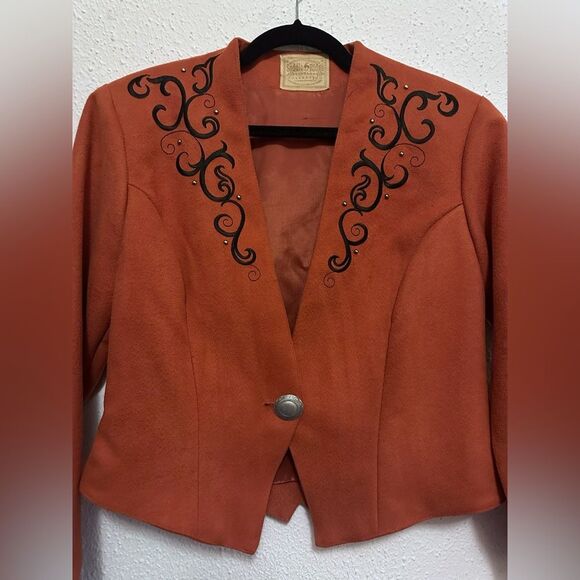 Saddle Ridge Faux Suede Western Jacket with Embroidery and Concho Button Medium - Picture 5 of 8
